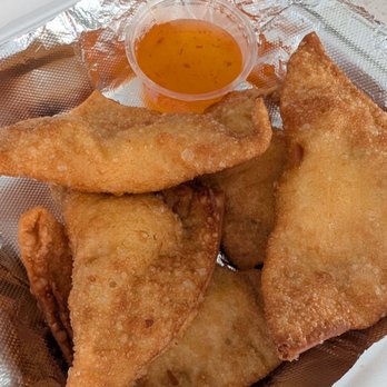 Hot-N-Spicy - Crab rangoon (5) - Laotian Near Me - Madison, Wisconsin