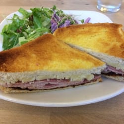 Baileys 2 - Ham, Brie, and carmelised onion toastie. Delicious!