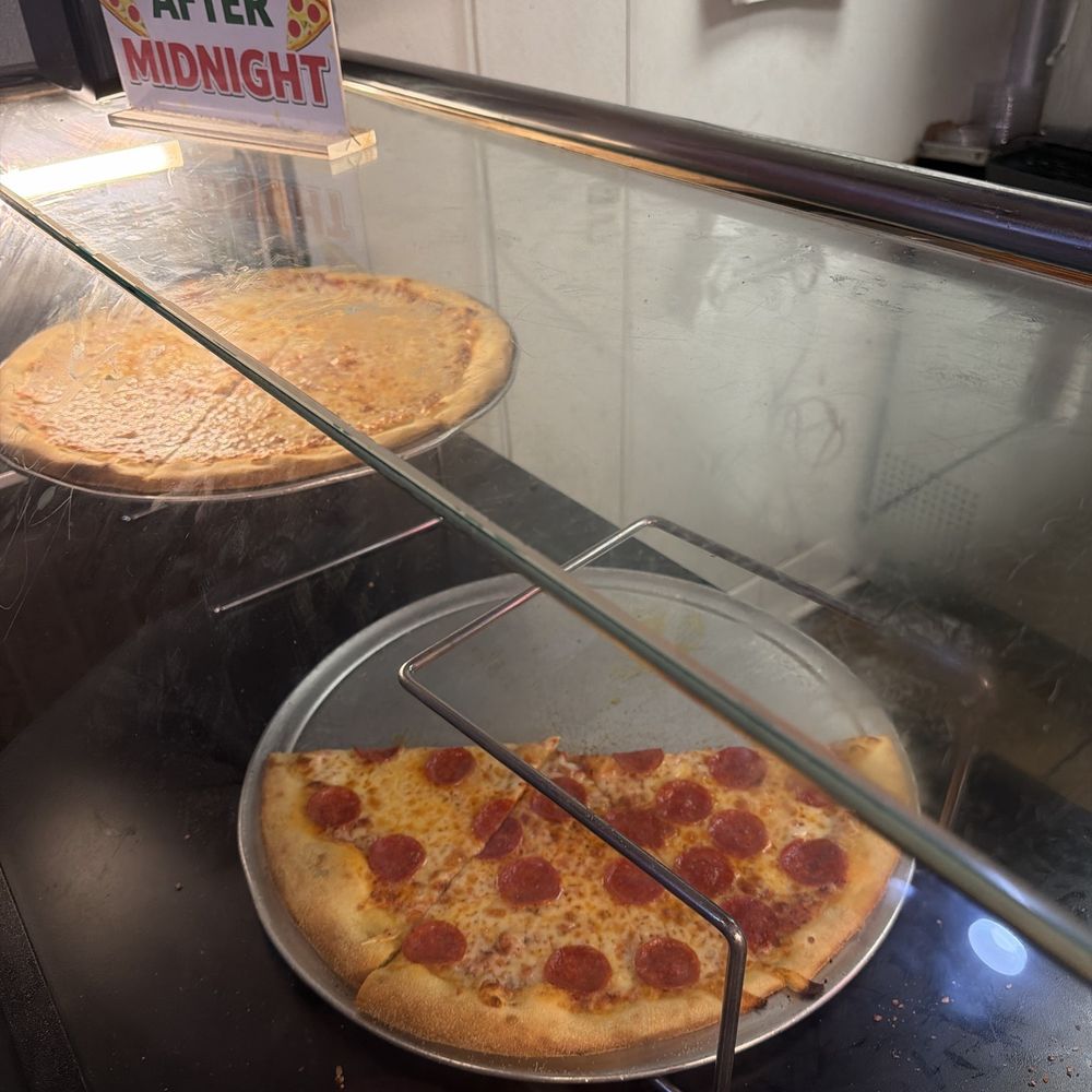 Hotspot Pizza - Pizza Near Me - Huntington Beach, California Hotspot Pizza - Pizza Near Me - Huntington Beach, California