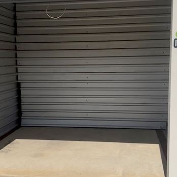 Shotwell Storage - Spotless & Ready for You!
Looking for a storage unit in Bainbridge, GA that's clean, secure, and affordable? - Self Storage Near Me - Bainbridge, Georgia Shotwell Storage - Spotless & Ready for You!
Looking for a storage unit in Bainbridge, GA that's clean, secure, and affordable? - Self Storage Near Me - Bainbridge, Georgia