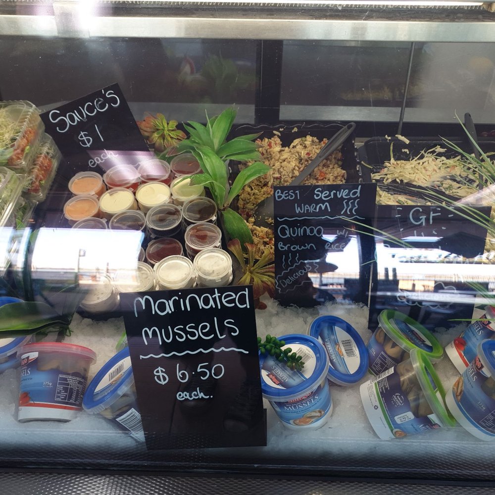 Beachview Seafoods - Seafood Near Me - Caloundra, QLD