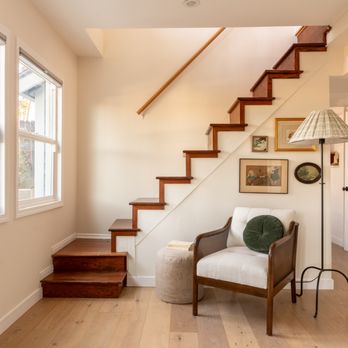 Julie Mollo Homes - Real Estate Agents Near Me - Los Angeles, California Julie Mollo Homes - Real Estate Agents Near Me - Los Angeles, California