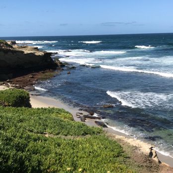 Cody's La Jolla - Breakfast & Brunch Near Me - La Jolla, California