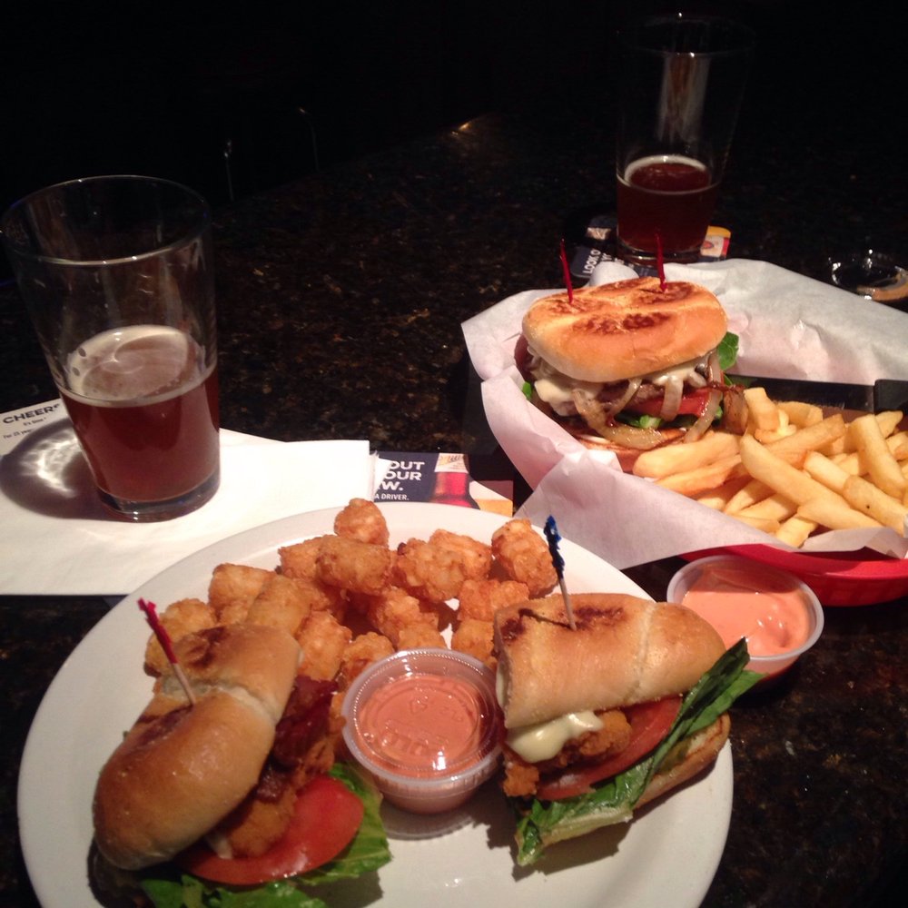 Shujacks - Chicken burger, mushroom & Swiss burger & a couple of Mac & Jacks - Bars Near Me - Elma, Washington