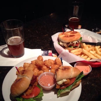 Shujacks - Chicken burger, mushroom & Swiss burger & a couple of Mac & Jacks - Bars Near Me - Elma, Washington