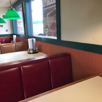 Pizza Hut - a view of the dining area - Pizza Near Me - Camdenton, Missouri Pizza Hut - a view of the dining area - Pizza Near Me - Camdenton, Missouri