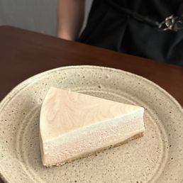 Guava marble mousse