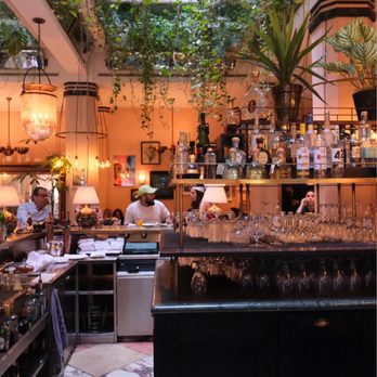 Cecconi's - Italian Near Me - Amsterdam, New Hampshire