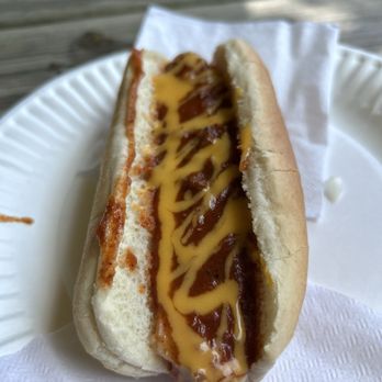 Busy Bee Lunch - Chili cheese mustard raw onions - Food Trucks Near Me - Riverdale, New Jersey Busy Bee Lunch - Chili cheese mustard raw onions - Food Trucks Near Me - Riverdale, New Jersey