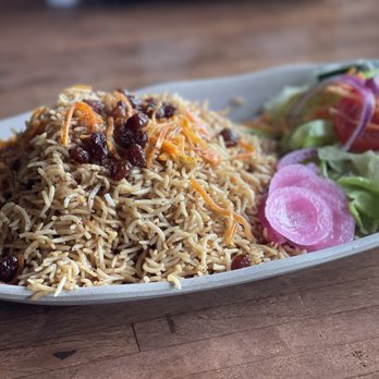 Olomi’s Grill Halal - Kabuli Pulao with lamb shank - Halal Near Me - Alpharetta, Georgia Olomi’s Grill Halal - Kabuli Pulao with lamb shank - Halal Near Me - Alpharetta, Georgia