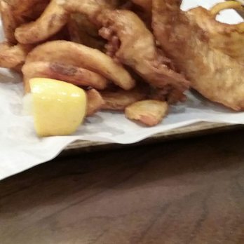 Googie Grill - American Near Me - Seaside, California