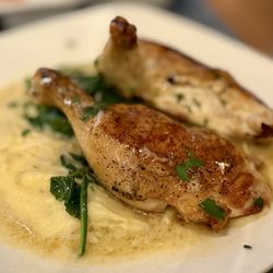 Cafeteria 15L - Brick Chicken