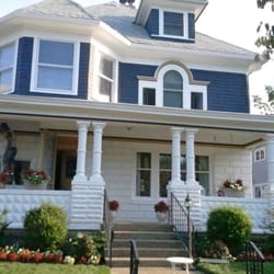 Oasis Construction Enterprises - Oasis Construction putting the last touches on this beautiful home.