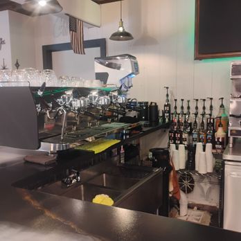 Coffee Holiday - The coffee bar - Coffee & Tea Near Me - North Tonawanda, New York