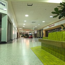 Warren Mall - Late 70s style