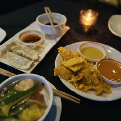 Jade Palace - Won Wonton Soup