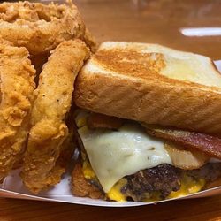 Bryceland Gas & Grub - Patty melt and onion rings.