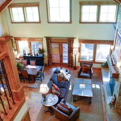 Go Sandpoint - Go Sandpoint Vacation Rentals Hussey Residence Great Room