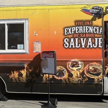 The Sheriff Burger - Catering - Burgers Near Me - Simpsonville, South Carolina The Sheriff Burger - Catering - Burgers Near Me - Simpsonville, South Carolina