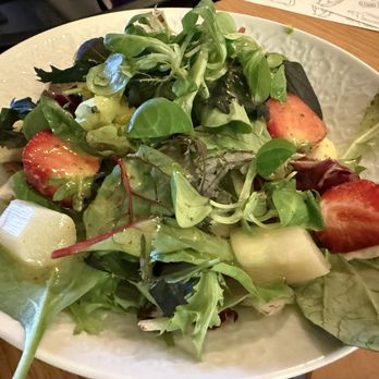 Nante Eck - Spargelsalat - German Near Me - Berlin, BE