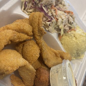 Burns BBQ & Catering - Fried fish Friday @4pm - Barbeque Near Me - Greenville, Texas Burns BBQ & Catering - Fried fish Friday @4pm - Barbeque Near Me - Greenville, Texas