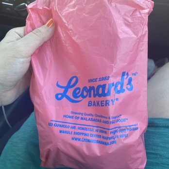 Leonard's Bakery - Bakeries Near Me - Honolulu, Hawaii