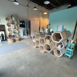 Updog Yoga - Entrance - front desk and inside space