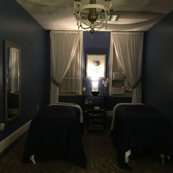 Spa Bleu - Massage Room - Massage Therapy Near Me - Savannah, Georgia Spa Bleu - Massage Room - Massage Therapy Near Me - Savannah, Georgia