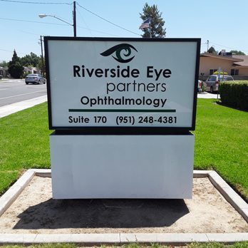 Signs Up - Riverside Eye Partners sign faces by Signs Up before AZUL Visions name change. Cabinet repainted then as well. - Signmaking Near Me - Anaheim, California Signs Up - Riverside Eye Partners sign faces by Signs Up before AZUL Visions name change. Cabinet repainted then as well. - Signmaking Near Me - Anaheim, California