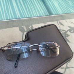 Optica - Cartier glasses repaired PERFECTLY by Stephany