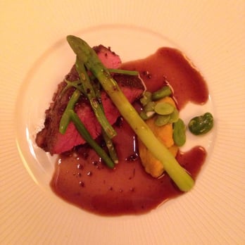 Le Restaurant - Veal main - French Near Me - Amsterdam, New Hampshire
