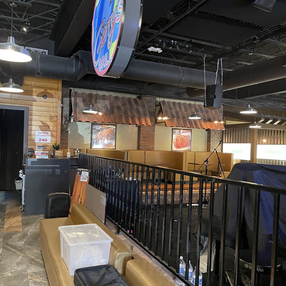 Gerry's Grill - Entrance walk to indoor dining - Filipino Near Me - Houston, Texas Gerry's Grill - Entrance walk to indoor dining - Filipino Near Me - Houston, Texas