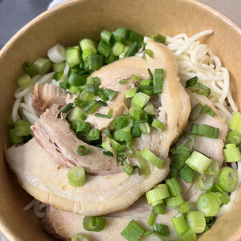 FUSIAN - tonkotsu ramen - Sushi Bars Near Me - Columbus, Ohio FUSIAN - tonkotsu ramen - Sushi Bars Near Me - Columbus, Ohio