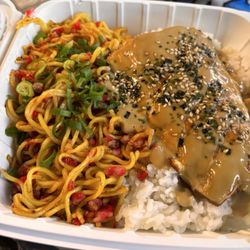 Ono Steak & Shrimp 2 - Salmon and noodles