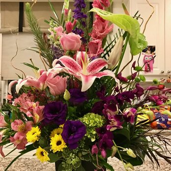 Cypress Florist - another stunning masterpiece from Susan! - Florists Near Me - Cypress, California Cypress Florist - another stunning masterpiece from Susan! - Florists Near Me - Cypress, California