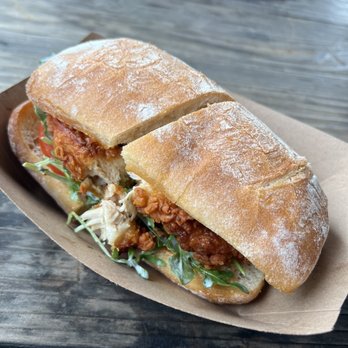 The Barn - Chicken Sandwich - Burgers Near Me - Half Moon Bay, California