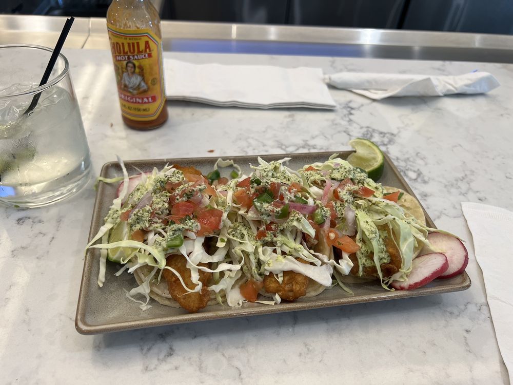 Hangar 300 Bar & Restaurant photo