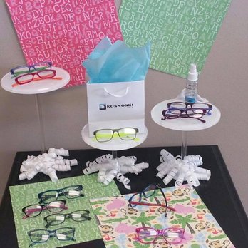 Kosnoski Eye Care - Visit us for an eyewear fitting. - Optometrists Near Me - Auburn, Washington