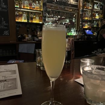Putnam's Pub & Cooker - Mimosa - Pubs Near Me - Brooklyn, New York Putnam's Pub & Cooker - Mimosa - Pubs Near Me - Brooklyn, New York