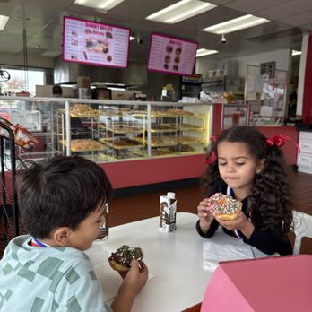 Donut Delite - Donuts Near Me - Modesto, California