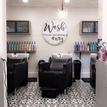 Bella Fiore Salon - "Wash your worries Away" Room - Hair Salons Near Me - Loganville, Georgia Bella Fiore Salon - "Wash your worries Away" Room - Hair Salons Near Me - Loganville, Georgia