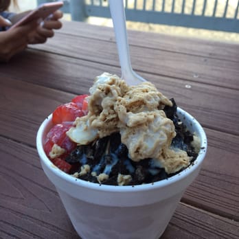 Jade Snow - Does not look very appealing but pretty good - Shaved Ice Near Me - Redondo Beach, California Jade Snow - Does not look very appealing but pretty good - Shaved Ice Near Me - Redondo Beach, California