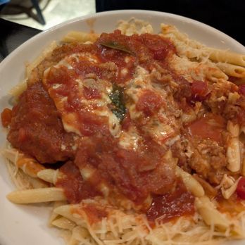 Annie's Paramount Steak House - Steakhouses Near Me - Washington, DC, District of Columbia