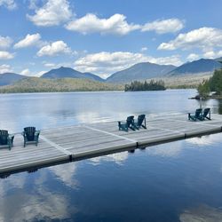 Elk Lake Lodge