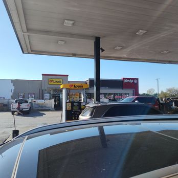 Love's Travel Stop - Loves station is under construction and it's a freaking mess! - Gas Stations Near Me - Haubstadt, Indiana