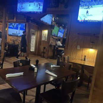 Sam's - Blue Turtle Bay - TVs in dining room - Sports Bars Near Me - Old Hickory, Tennessee