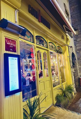 Cava Bodega by null