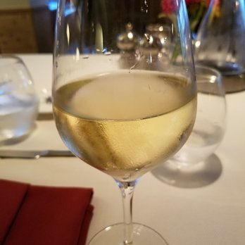 Red Rooster Restaurant - White Wine - New American Near Me - Woodstock, Vermont Red Rooster Restaurant - White Wine - New American Near Me - Woodstock, Vermont