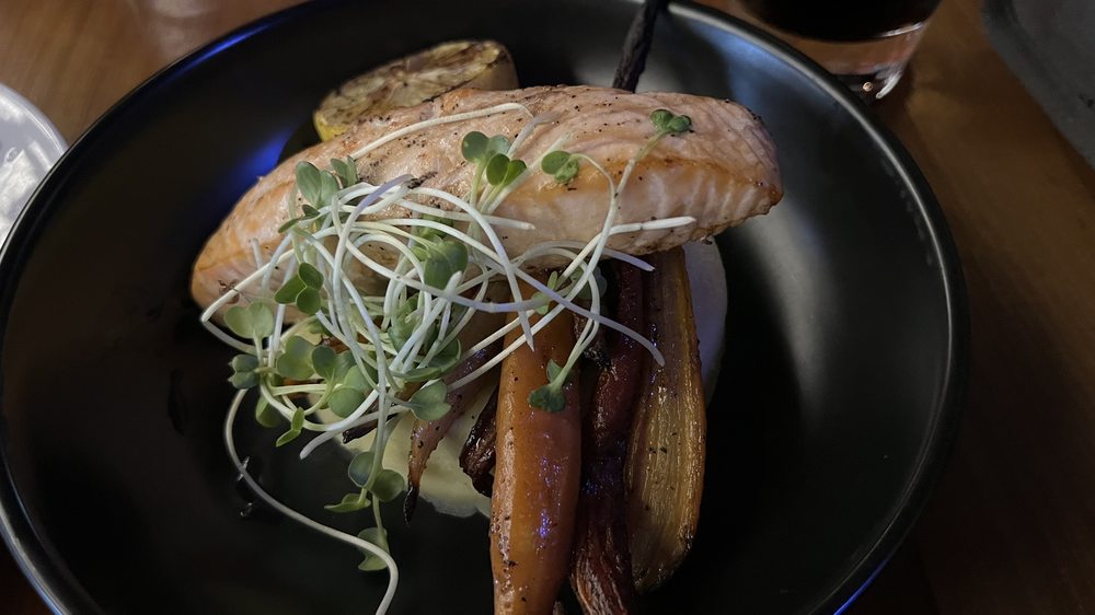 LA CAGE Updated May 2024 60 Photos & 36 Reviews 1212 Avenue des