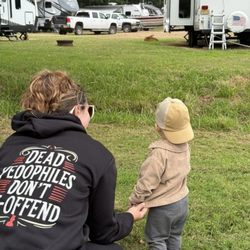 Fisherman's RV Park - Deer in campground